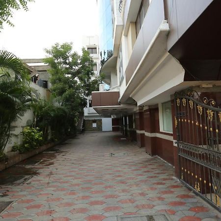 Hotel Ashok Residency Chennai Exteriör bild