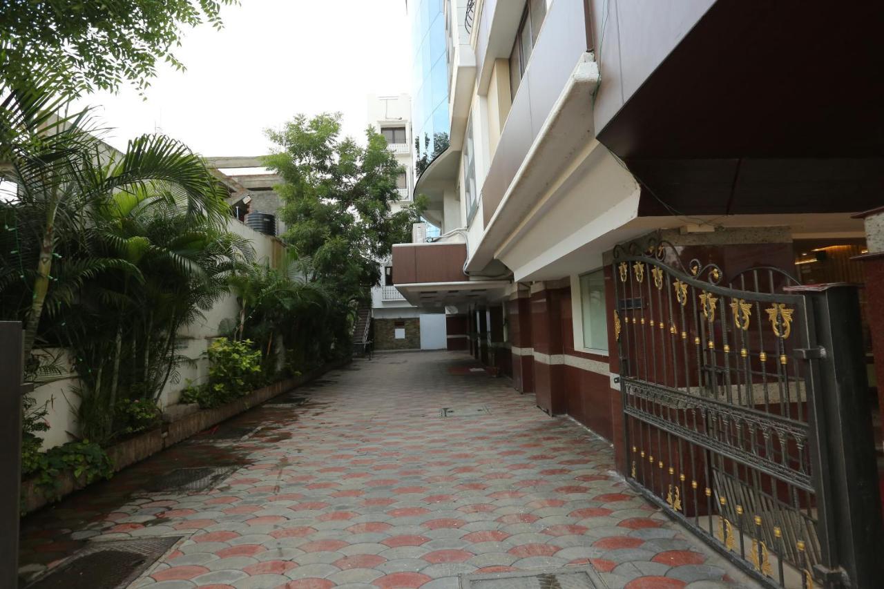 Hotel Ashok Residency Chennai Exteriör bild
