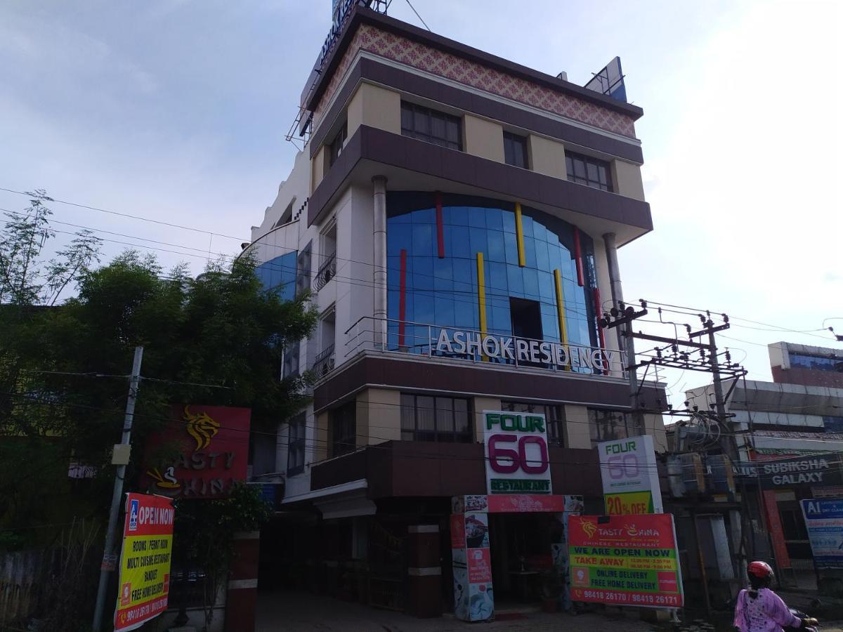 Hotel Ashok Residency Chennai Exteriör bild