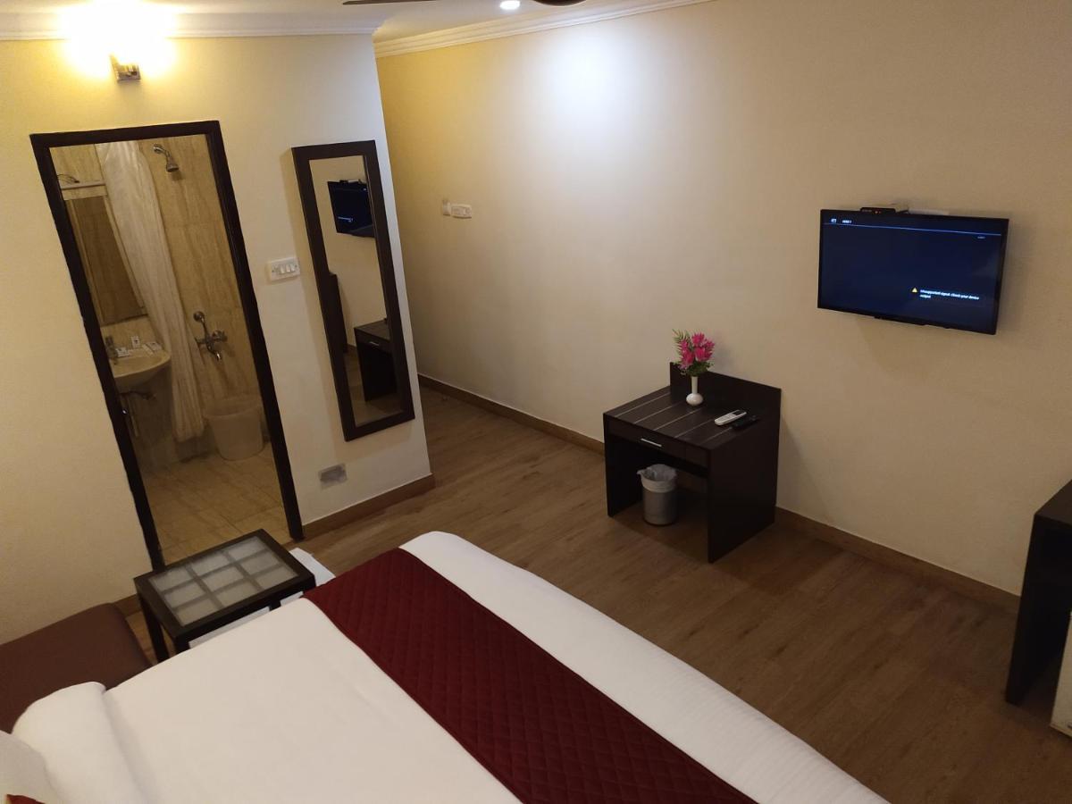 Hotel Ashok Residency Chennai Exteriör bild