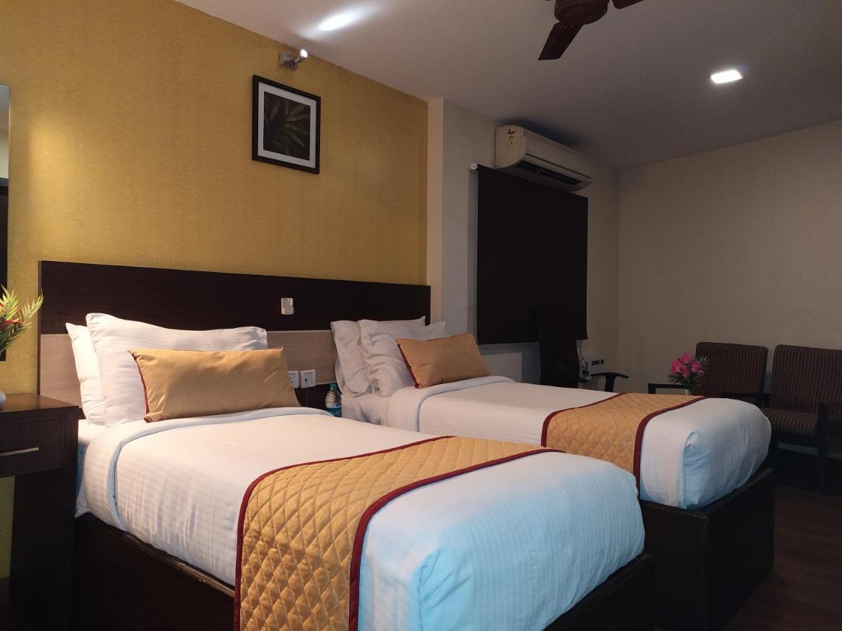 Hotel Ashok Residency Chennai Exteriör bild