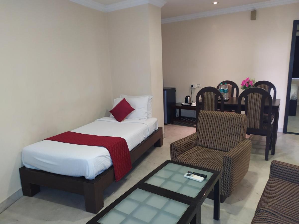 Hotel Ashok Residency Chennai Exteriör bild