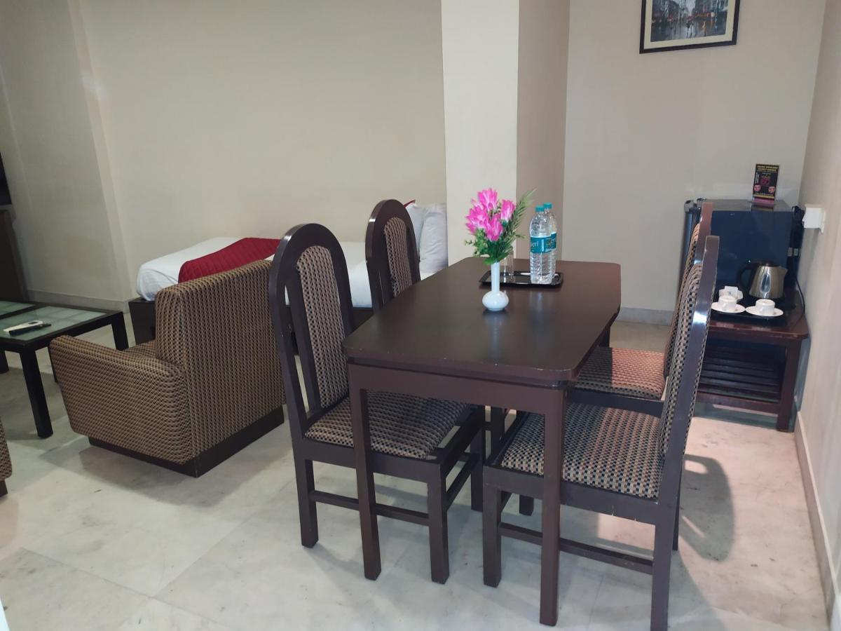 Hotel Ashok Residency Chennai Exteriör bild