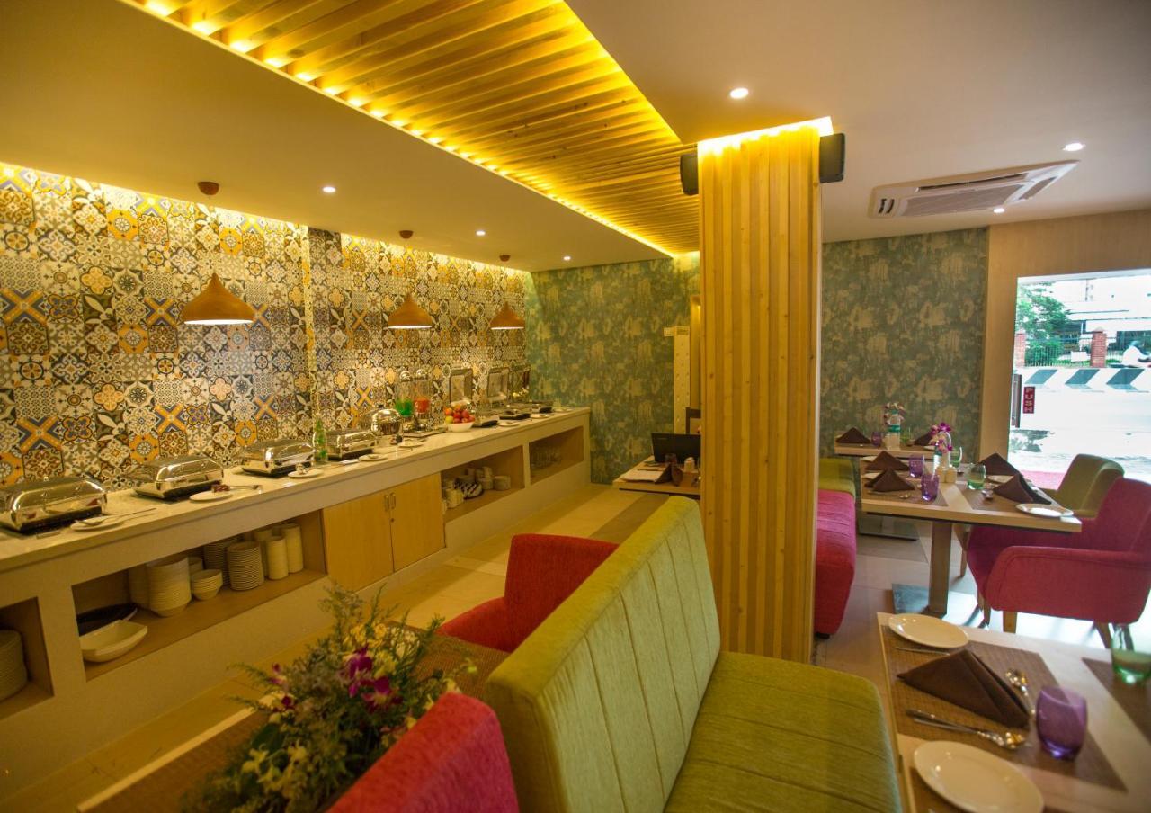 Hotel Ashok Residency Chennai Exteriör bild